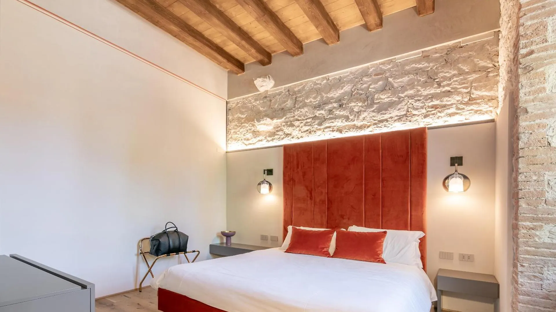 Luxury Apartment Peschiera Peschiera del Garda