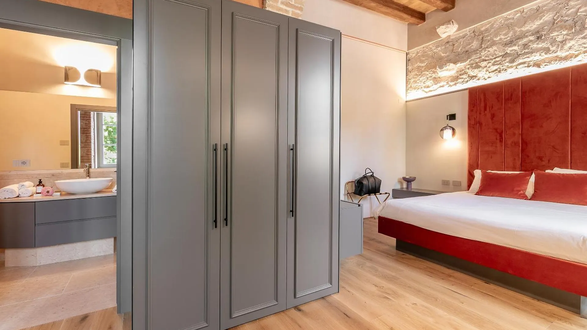 Luxury Apartment Peschiera Peschiera del Garda